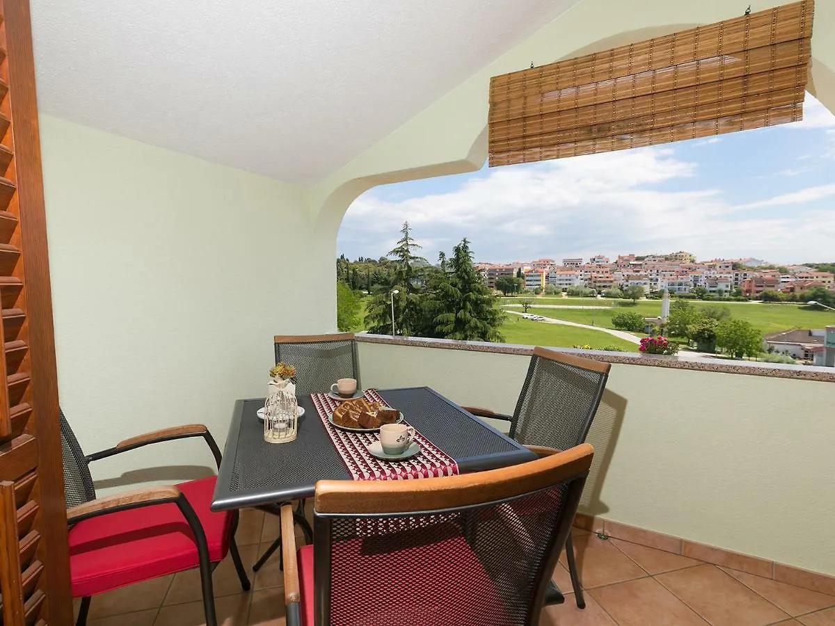 Apartments Nada Vrsar