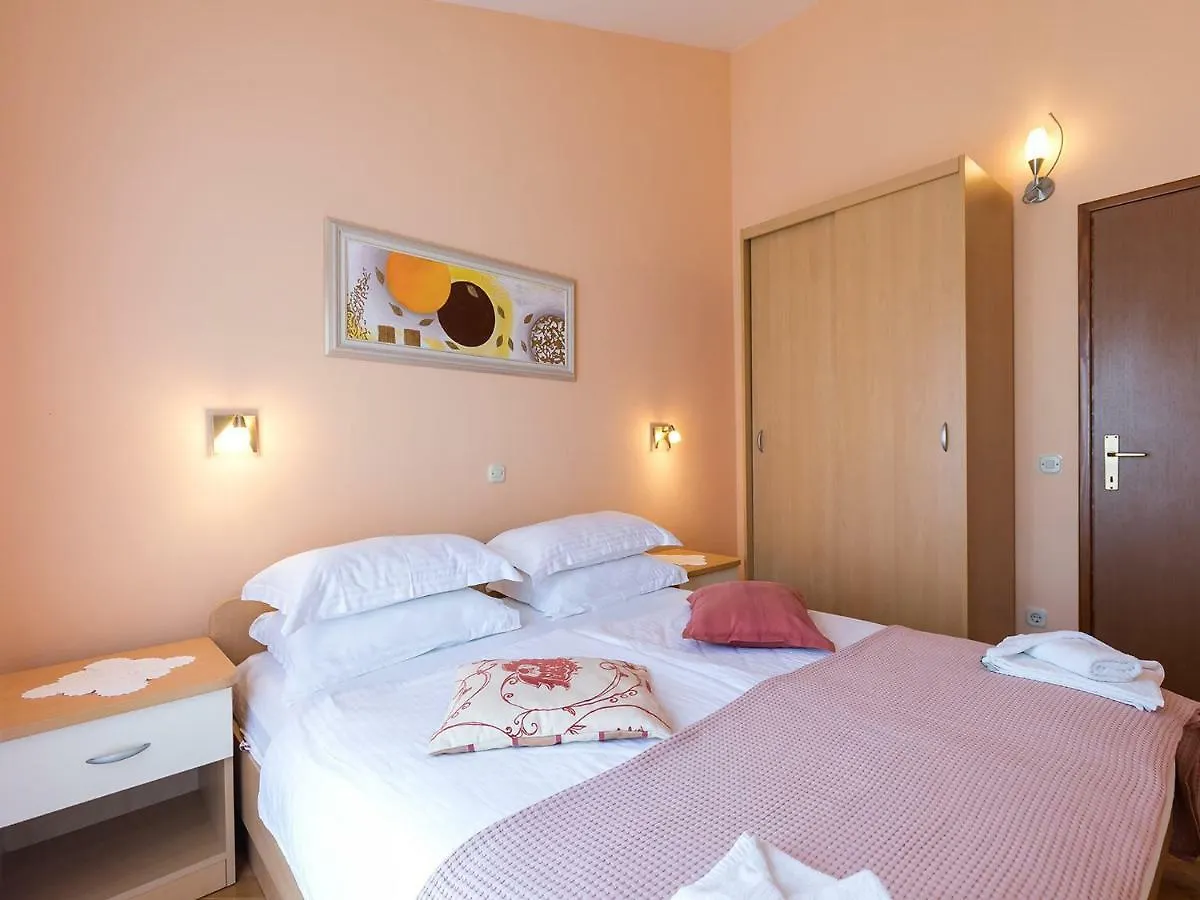 Apartments Nada Vrsar Croatia