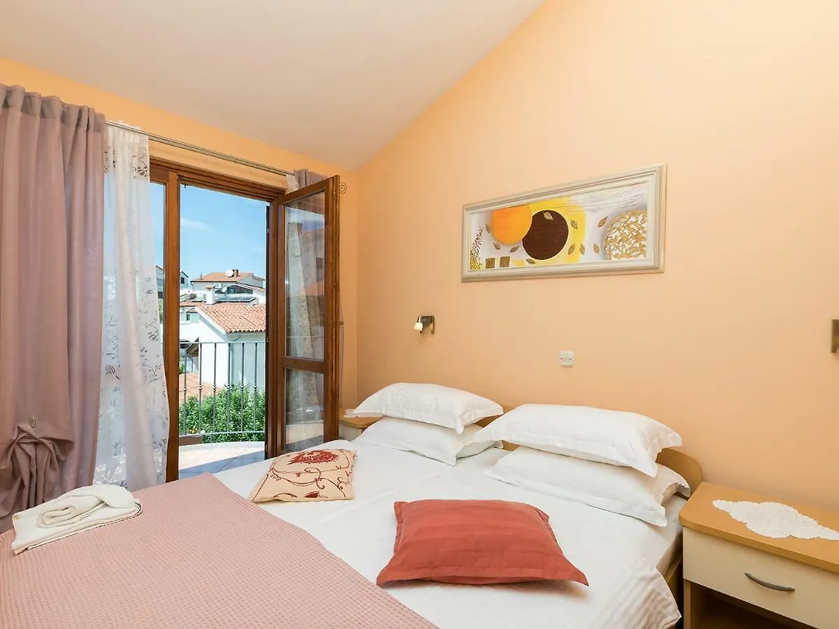 Apartments Nada Vrsar