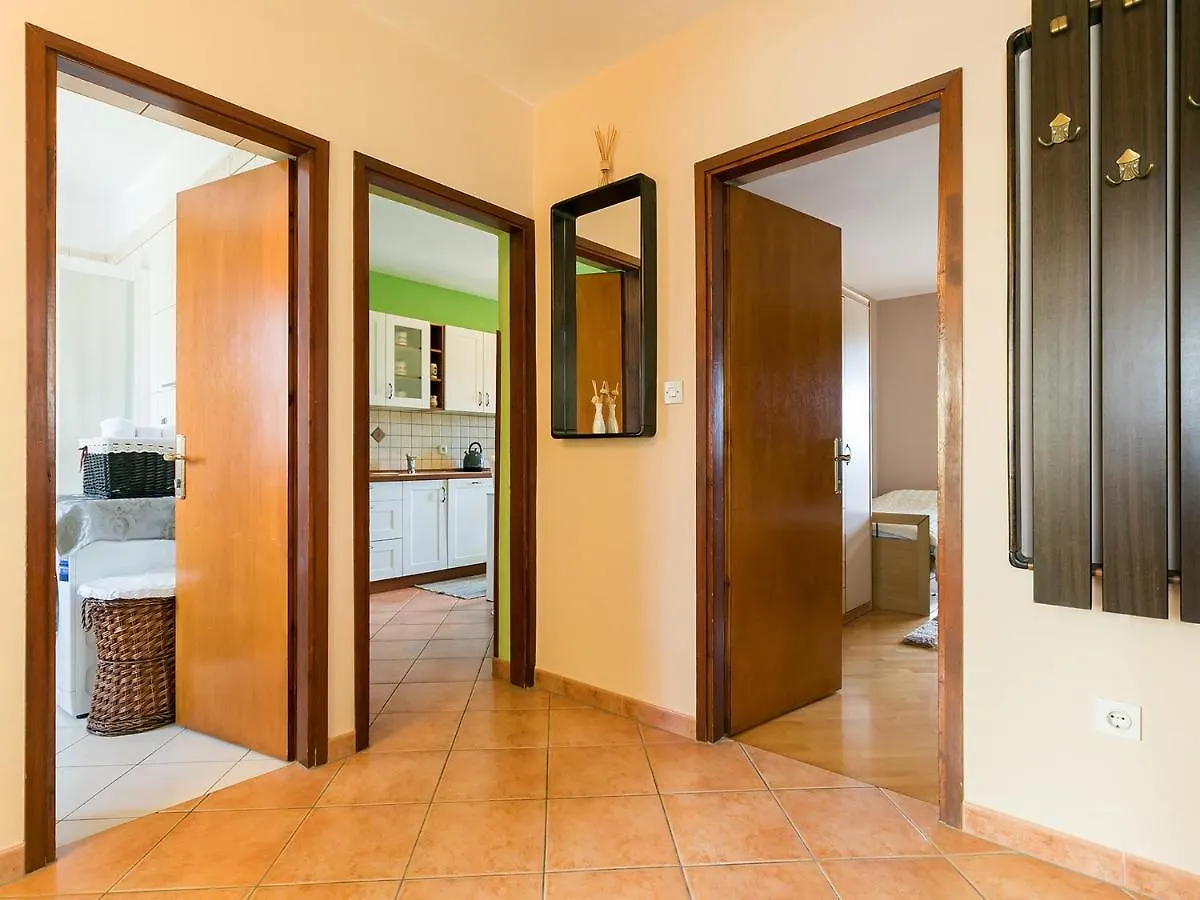 Apartments Nada Vrsar